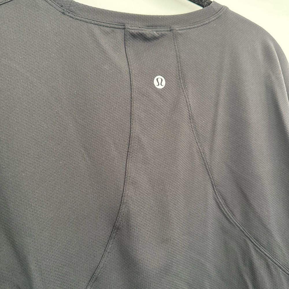 LULULEMON - ABRASION RESISTANT TRAINING LONG SLEEVE